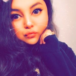 Meet your Posher, Sasha